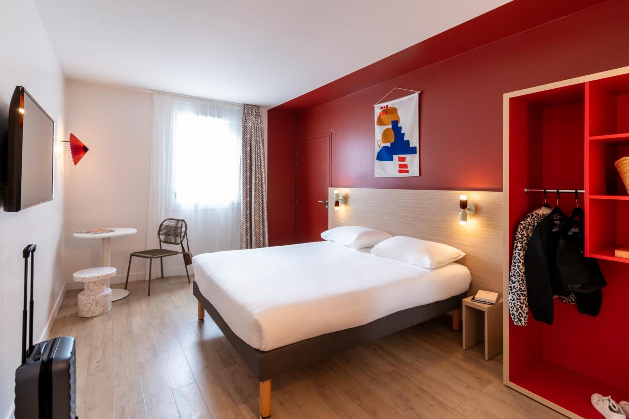 Ibis Styles Prevessin Geneve Aeroport Hotel Exterior photo